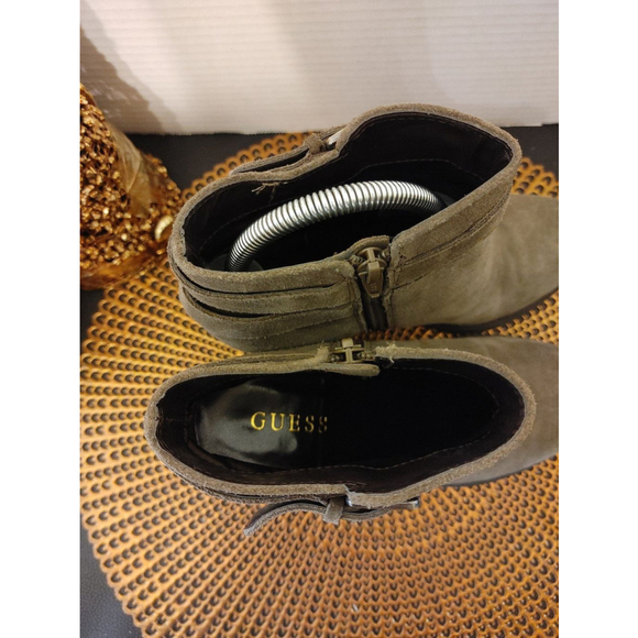 Guess Suede Boots Size 9M - Picture 6 of 6